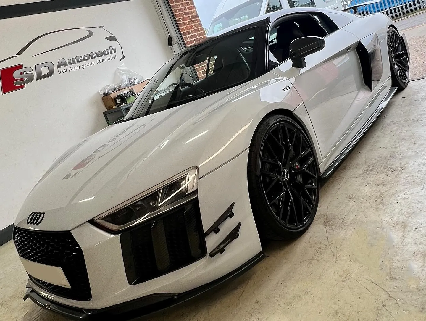 White audi